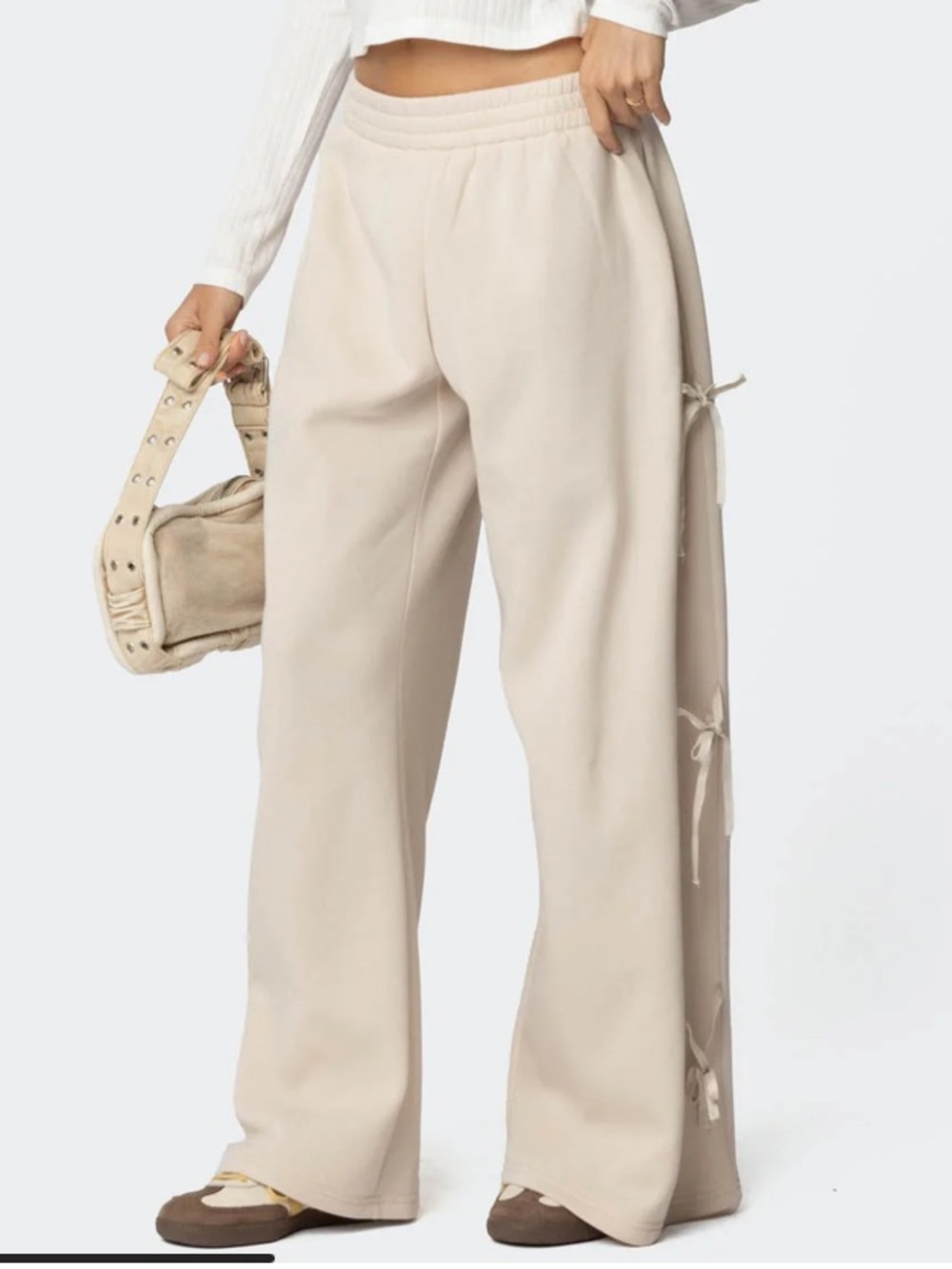 Baggy Ribbon Sweatpants